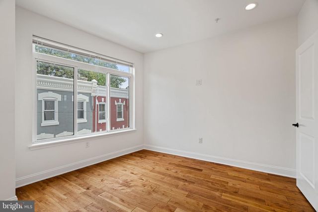 1450 N DOVER ST, Philadelphia, PA 19121