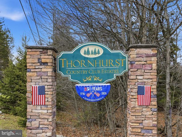 61 FLORAL DR, Gouldsboro, PA 18424