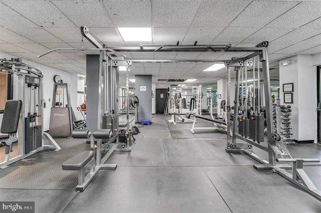 2138 HARMON COVE TOWER #2138, Secaucus, NJ 07094