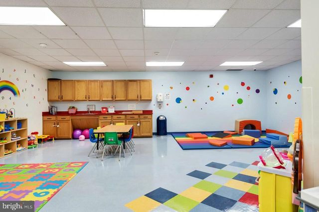 2138 HARMON COVE TOWER #2138, Secaucus, NJ 07094