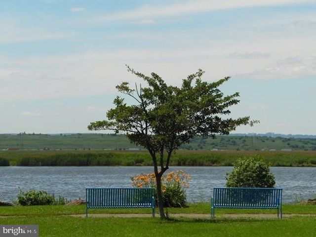 2138 HARMON COVE TOWER #2138, Secaucus, NJ 07094