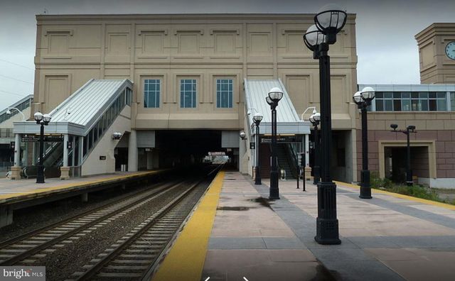 2138 HARMON COVE TOWER #2138, Secaucus, NJ 07094