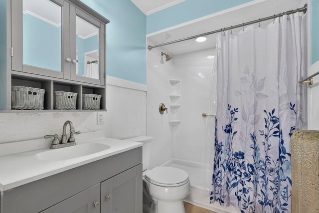 383 Wilson Street, Manchester, NH 03103