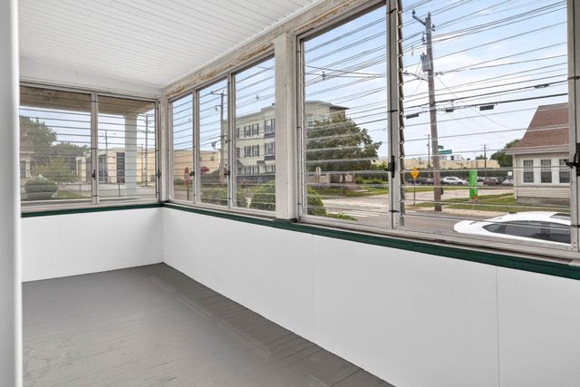 383 Wilson Street, Manchester, NH 03103