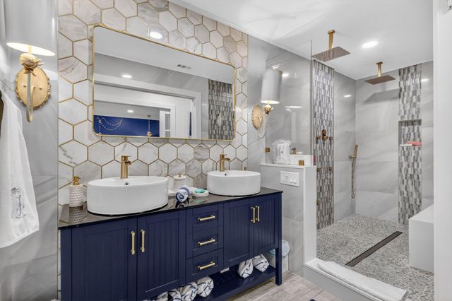 212 High Point Ter W C, Delray Beach, FL 33445