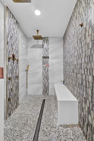 212 High Point Ter W C, Delray Beach, FL 33445