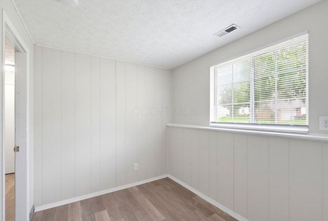 3804 Big Walnut Drive, Groveport, OH 43125