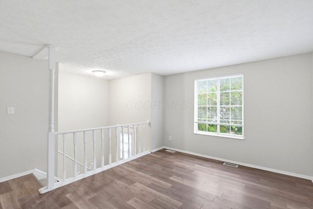 3804 Big Walnut Drive, Groveport, OH 43125