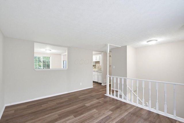 3804 Big Walnut Drive, Groveport, OH 43125