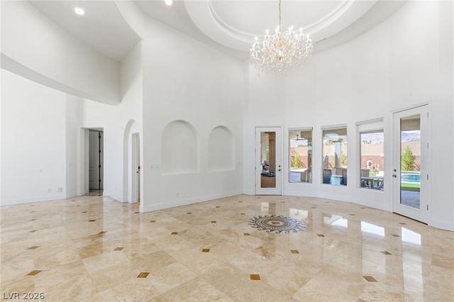 5625 North Chieftain Street, Las Vegas, NV 89149