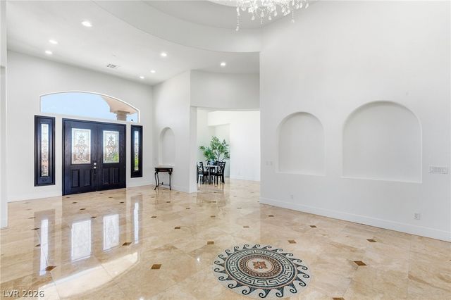 5625 North Chieftain Street, Las Vegas, NV 89149