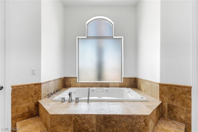 5625 North Chieftain Street, Las Vegas, NV 89149