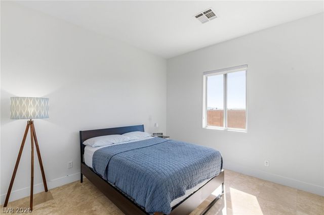 5625 North Chieftain Street, Las Vegas, NV 89149