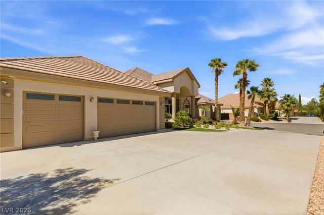5625 North Chieftain Street, Las Vegas, NV 89149