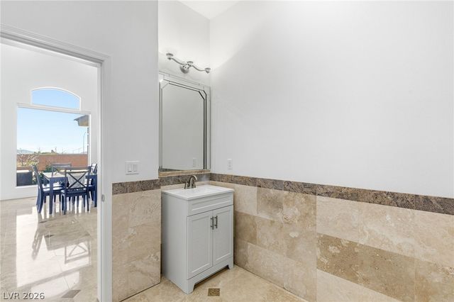 5625 North Chieftain Street, Las Vegas, NV 89149