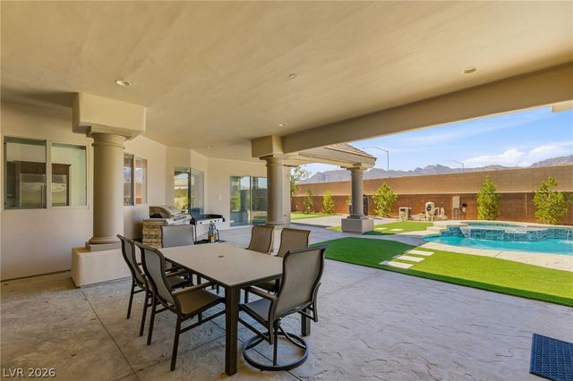 5625 North Chieftain Street, Las Vegas, NV 89149