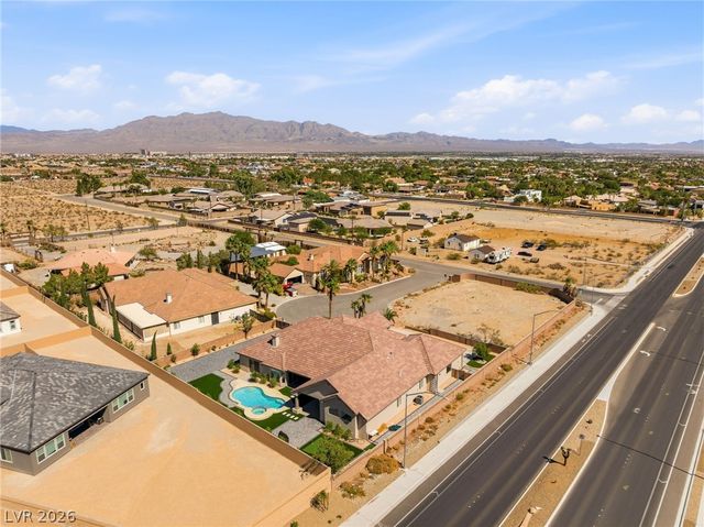 5625 North Chieftain Street, Las Vegas, NV 89149