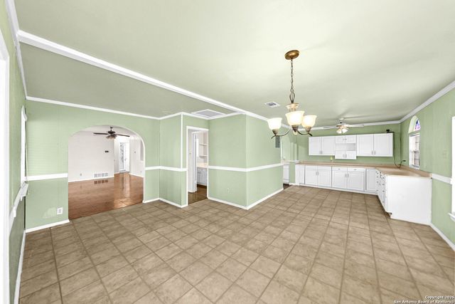 5306 Wapiti Trl, San Antonio, TX 78228