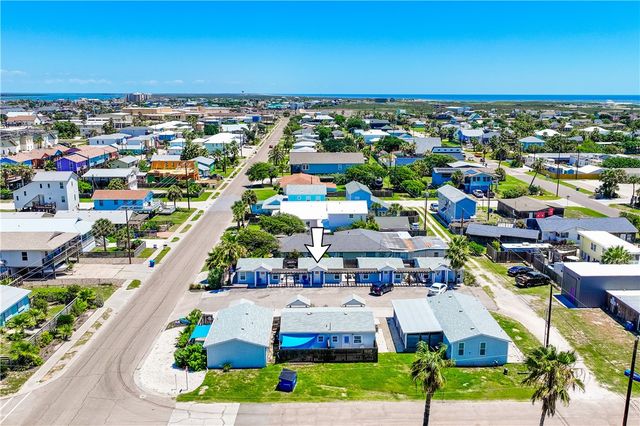 523 S Station St B, Port Aransas, TX 78373