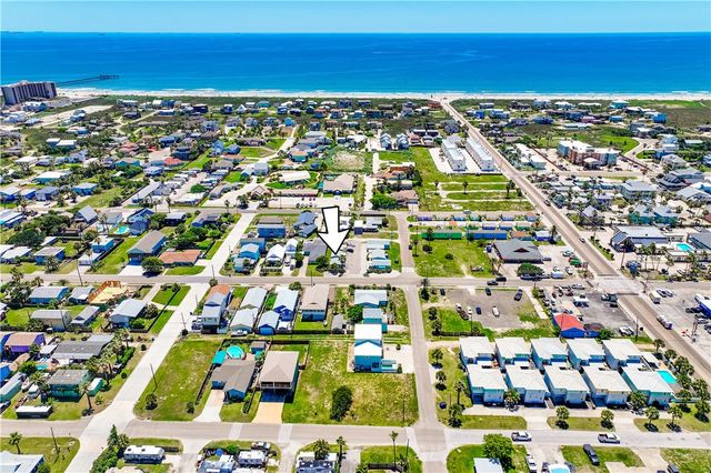 523 S Station St B, Port Aransas, TX 78373