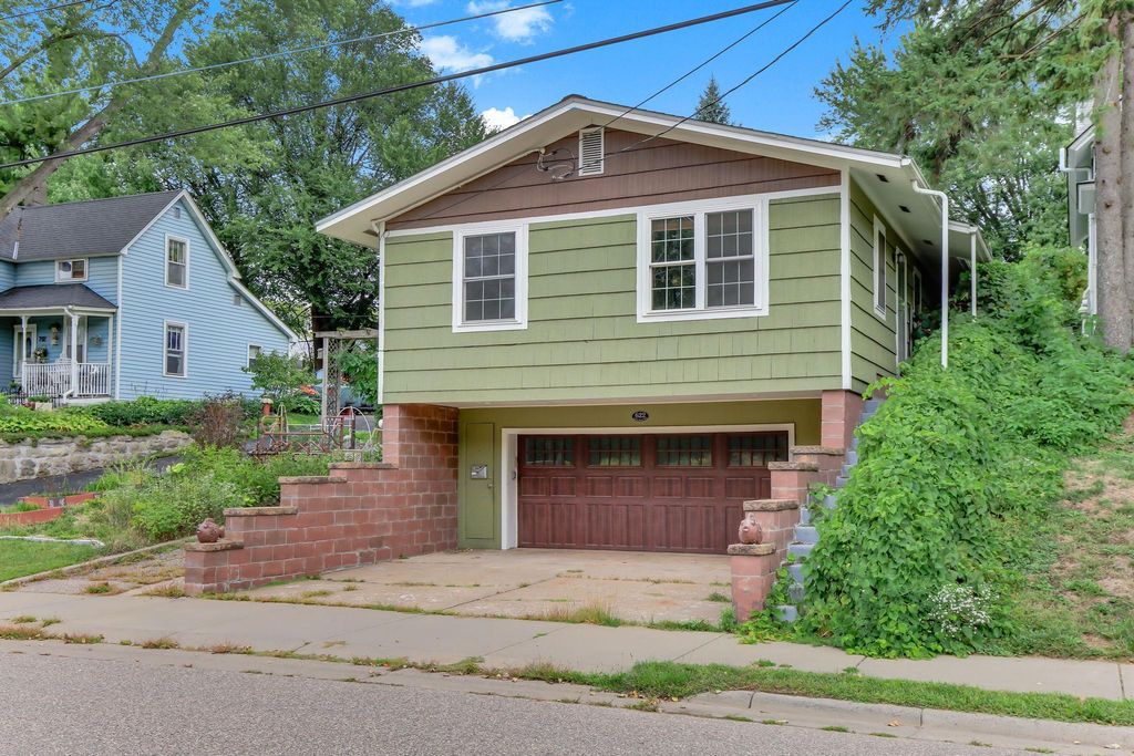 622 Laurel Street W, Stillwater, MN 55082 — exterior