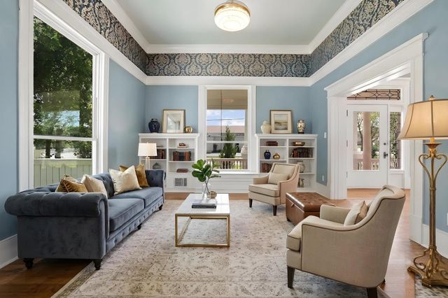 511 Travis Street, Sherman, TX 75090