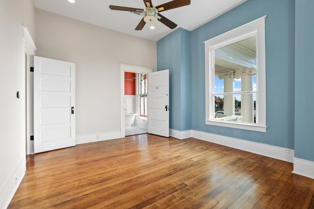 511 Travis Street, Sherman, TX 75090