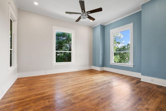 511 Travis Street, Sherman, TX 75090