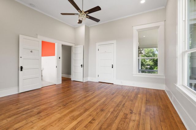 511 Travis Street, Sherman, TX 75090