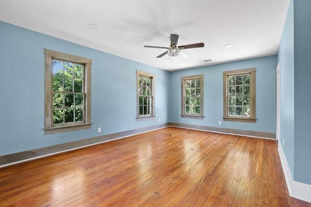 511 Travis Street, Sherman, TX 75090