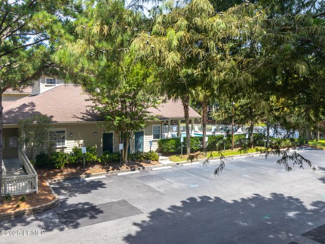 112 Union Cemetery Rd Apt 123, Hilton Head Island, SC 29926