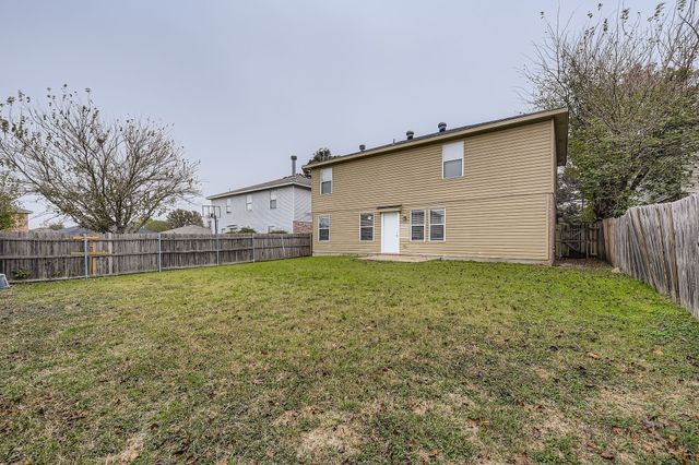 3904 Stonewick Court, Fort Worth, TX 76123