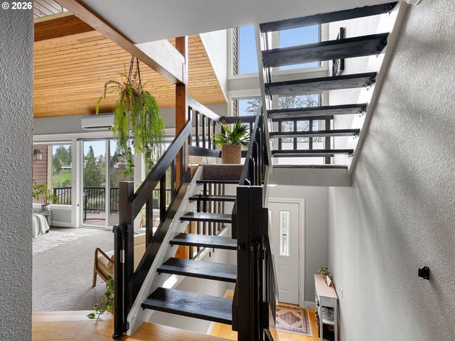 3444 Se ALDERCREST Rd, Milwaukie, OR 97222