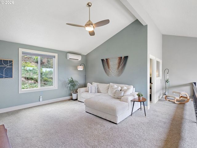 3444 Se ALDERCREST Rd, Milwaukie, OR 97222