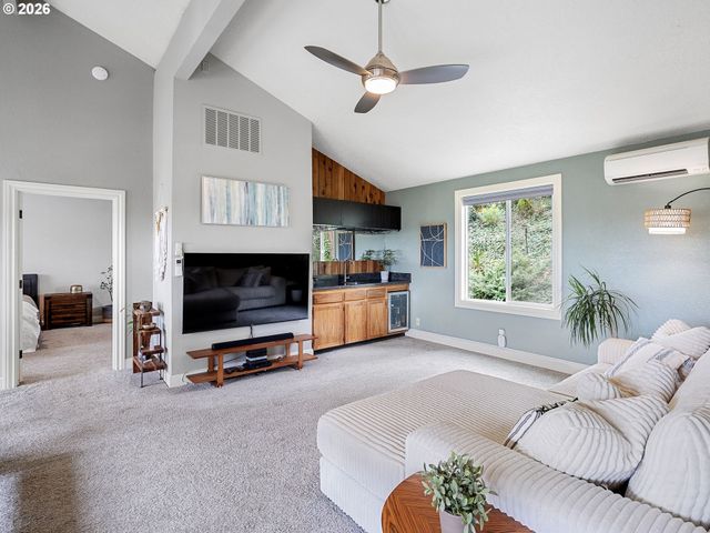 3444 Se ALDERCREST Rd, Milwaukie, OR 97222