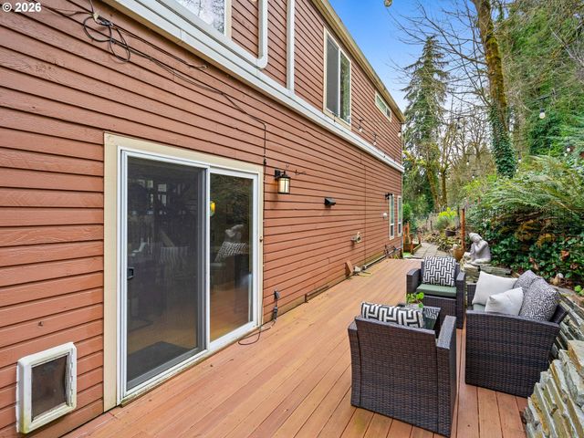 3444 Se ALDERCREST Rd, Milwaukie, OR 97222