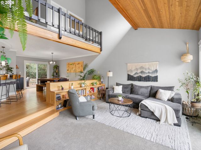 3444 Se ALDERCREST Rd, Milwaukie, OR 97222