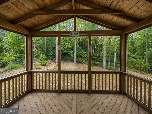 408 LAND OR DR, Ruther Glen, VA 22546