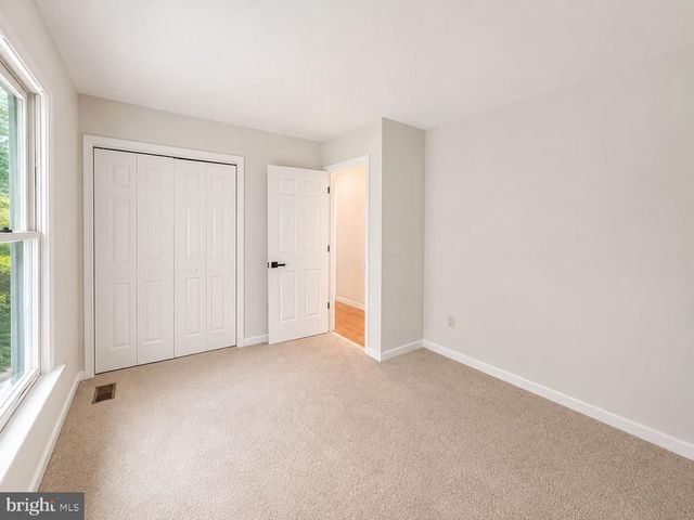 408 LAND OR DR, Ruther Glen, VA 22546