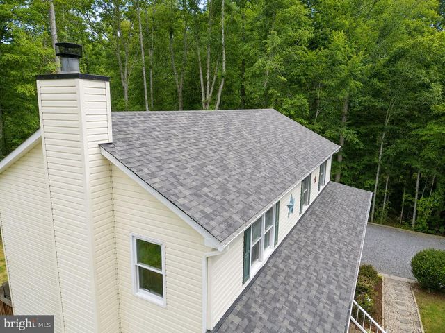 408 LAND OR DR, Ruther Glen, VA 22546