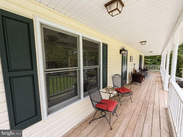 408 LAND OR DR, Ruther Glen, VA 22546