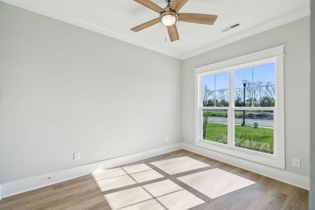 3431 John Richards Dr, Murfreesboro, TN 37129
