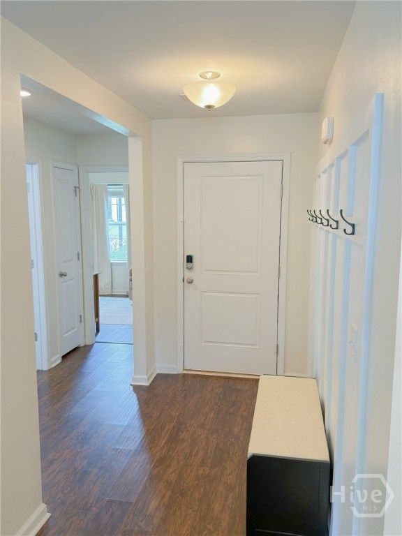 Image 6 of property listing at 118 Butternut Court, Guyton, GA 31312