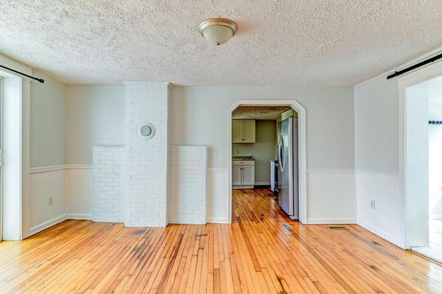 447 Toytown Road, Amherst, VA 24521