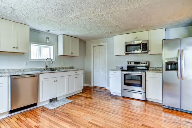 447 Toytown Road, Amherst, VA 24521