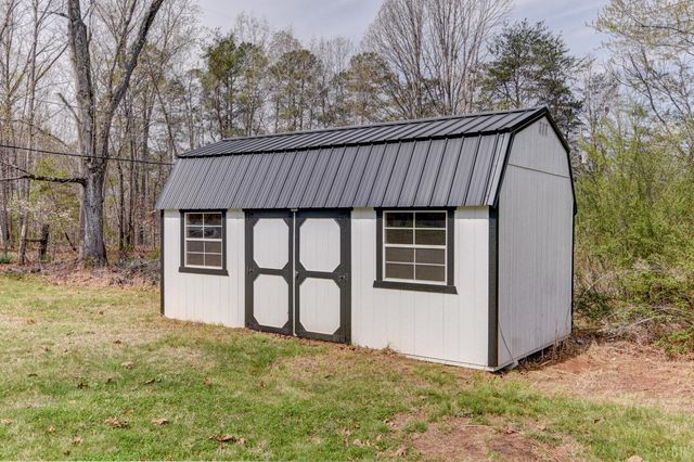 447 Toytown Road, Amherst, VA 24521