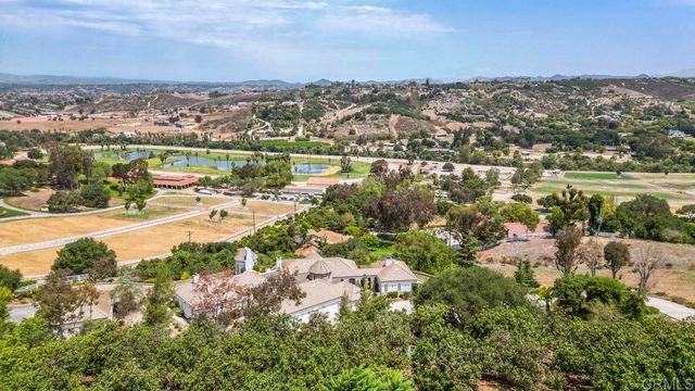 30002 Via Maria Elena, Bonsall, CA 92003