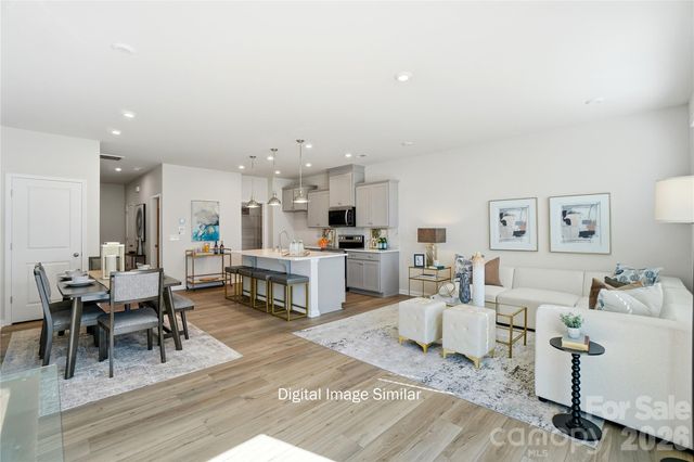 5208 Wyes Oak Lane, Charlotte, NC 28269
