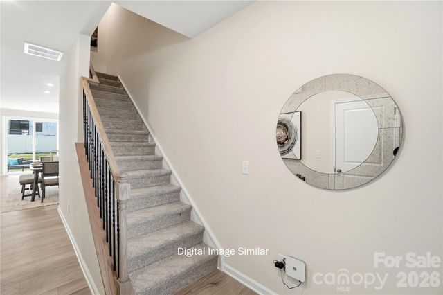 5208 Wyes Oak Lane, Charlotte, NC 28269