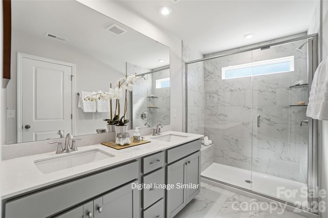 5208 Wyes Oak Lane, Charlotte, NC 28269